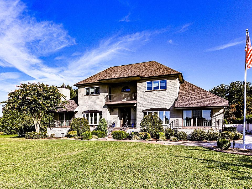 1st image of 108 Voyager Way