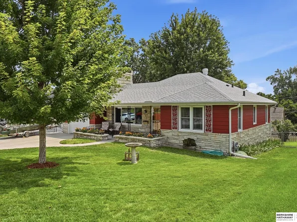 4315 Drexel St, Omaha, NE 68107