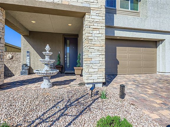 3rd image of 314 Robson Ridge Ln