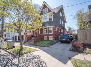 2815 E Hartford Ave, Milwaukee, WI 53211