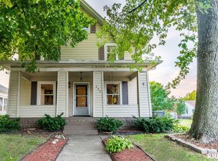 209 Birkett St, South Pekin, IL