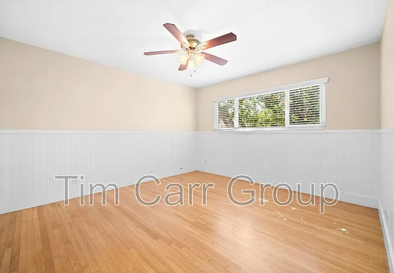 533 Saint Andrews Rd — Photo 8