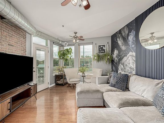 2nd image of 1313 S Clarkson Street #305