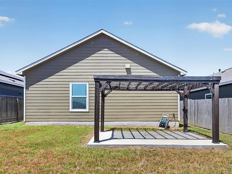2521 Forgtemenot Ln — Photo 19