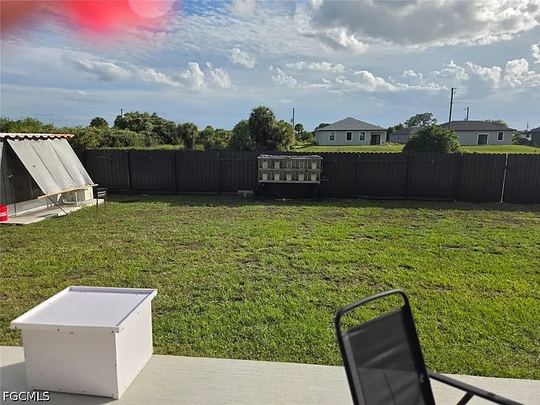 8049 Memory Cir — Photo 14