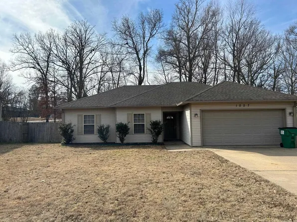1027 E Main St, Austin, AR 72007