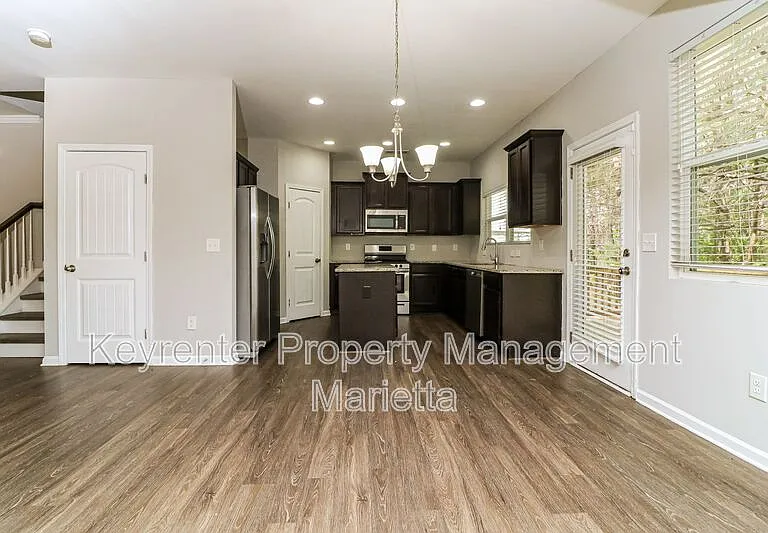 187 Laurelcrest Ln — Photo 10