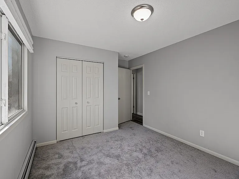 2720 Rosalyn Ct #202 — Photo 22
