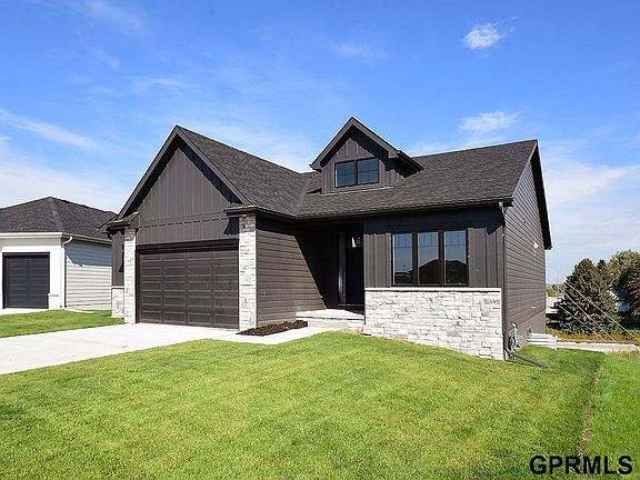 2nd image of 9902 S 180 Avenue Cir