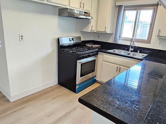 3rd image of 8749 Reading Ave #5