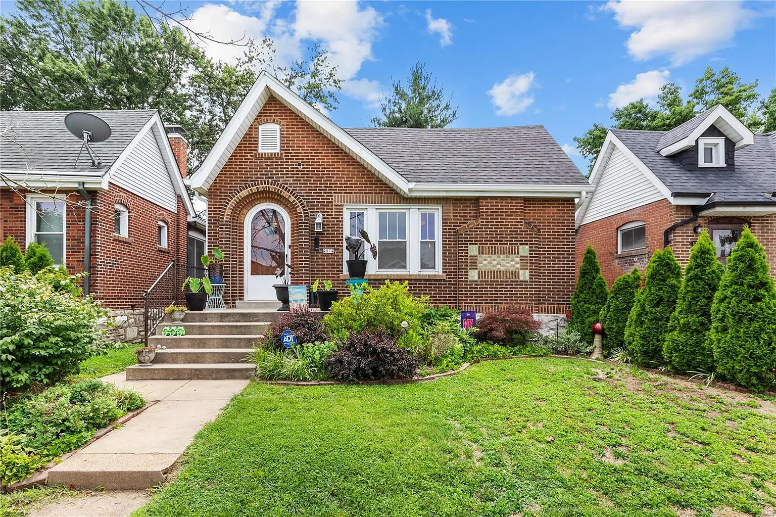 4074 Quincy St photo 1