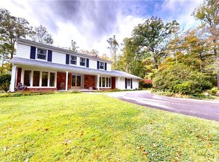 9020 Little Mountain Rd, Kirtland Hills, OH 44060