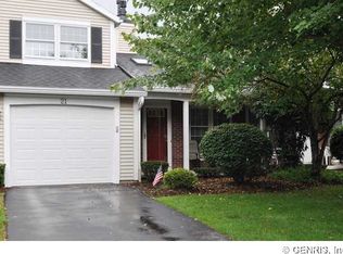 21 Ashwood Ln, Webster, NY 14580