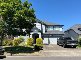 33797 NE Erin Dr, Scappoose, OR