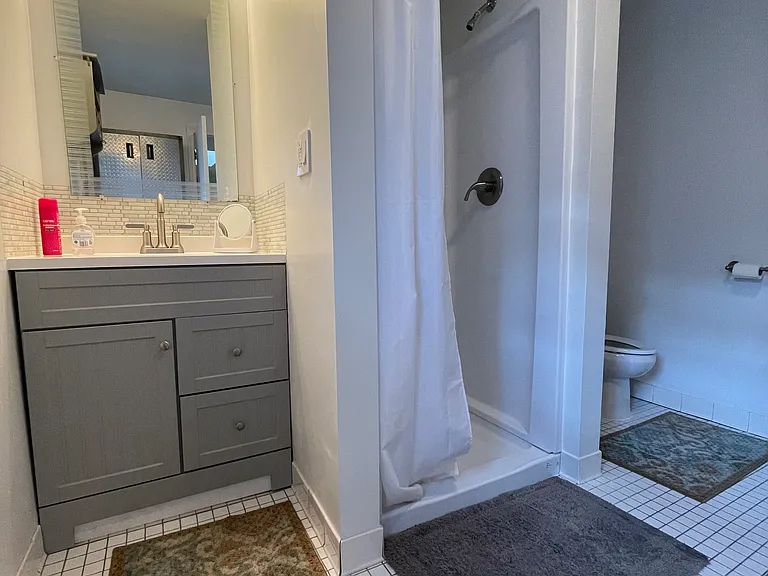 92 Edwards St #9 — Photo 14