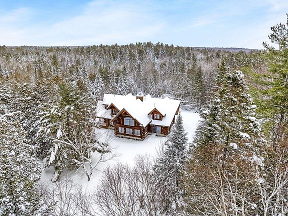 2nd image of 2467 Darling Rd
