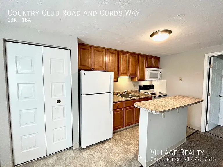 Country Club Rd — Photo 18