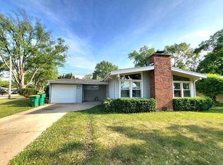 55 E Jeffrey Ave #HFS, Wheeling, IL