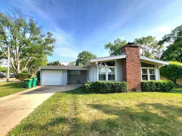55 E Jeffrey Ave #Hfs, Wheeling, IL 60090
