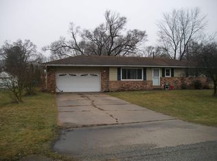 18482 Brewster Dr, Bristol, IN 46507