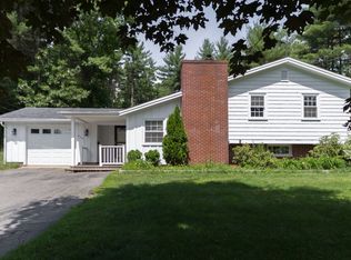 420 Ocean Rd, Portsmouth, NH 03801