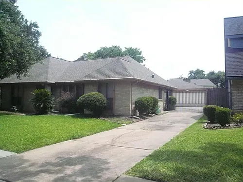 2826 Green Fields Dr Photo 1