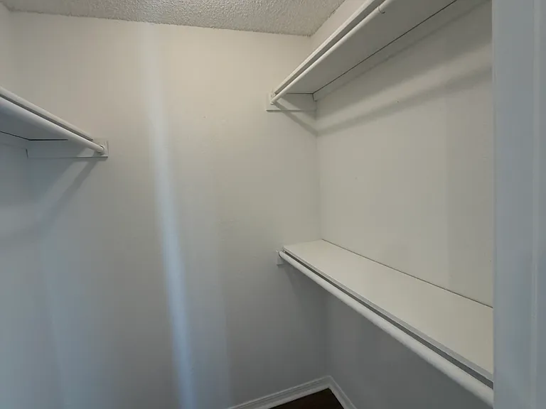 5117 S Delaware Pl #D — Photo 17