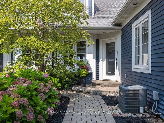 3rd image of 7 Lakeside Dr #66