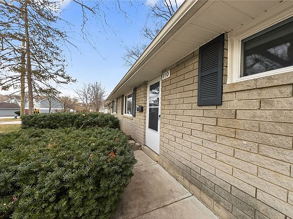 4th image of 110 Elmwood Dr