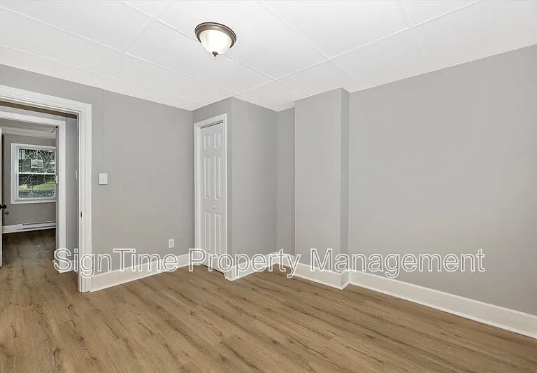 114 N Conococheague St — Photo 29