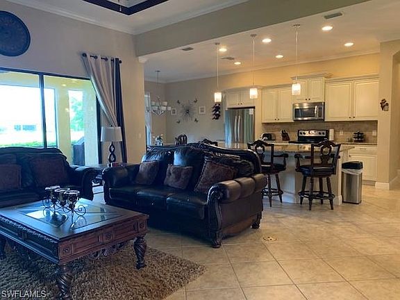 4th image of 10161 Belcrest Blvd
