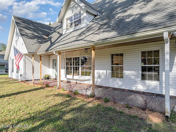 3rd image of 7390 Windover Way