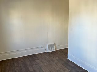 2951 N 6th St, Milwaukee, WI 53212