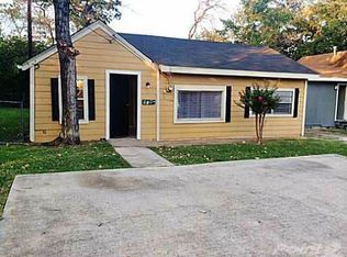 814 S Gordon St #A, Bryan, TX 77802