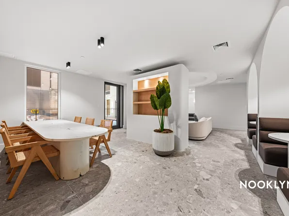 26-04 Jackson Avenue image 22 of 42