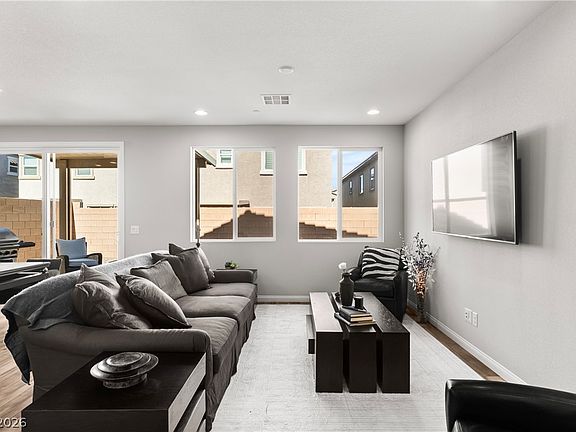 4th image of 10626 Dryades Ave