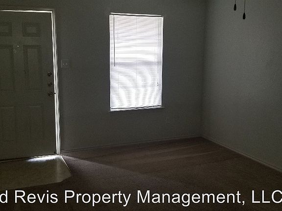 2nd image of 125 Ryan Cir Unit C