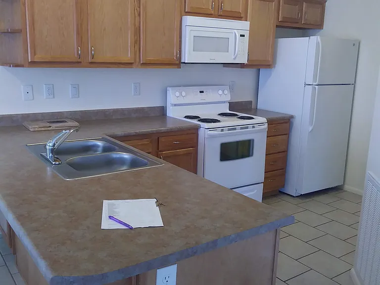 89 E Cliff House Dr #A — Photo 5