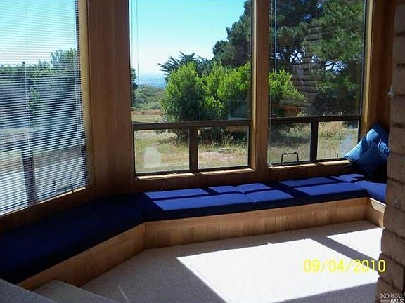 built in window seats