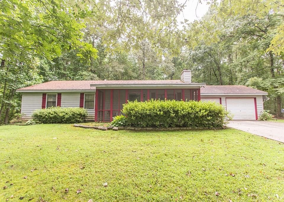 1st image of 102 Stonehedge Dr