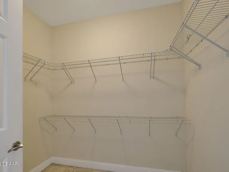 241 Riverside Dr #1710 — Photo 27
