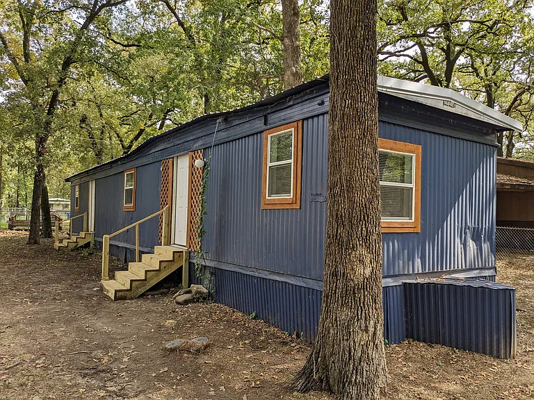 187 Thunderbird Dr — Photo 13
