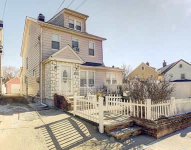 11321 Delevan St, Jamaica, NY, 11429