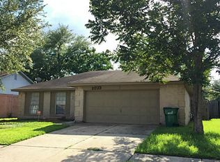 11723 Cliveden Dr, Houston, TX 77066
