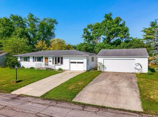 8 George St, Richwood, OH 43344