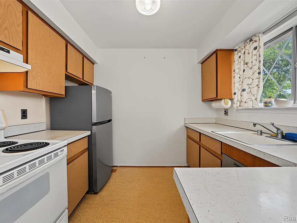 29289 Hayes Rd Apt F10, photo 21