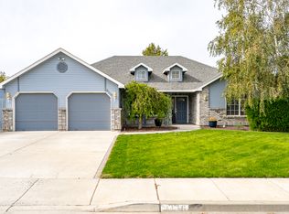 3116 S Waverly St, Kennewick, WA