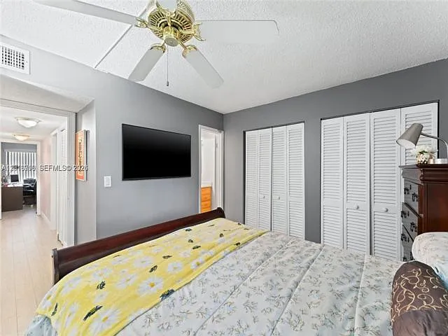 64 Wimbledon Lake Dr — Photo 12
