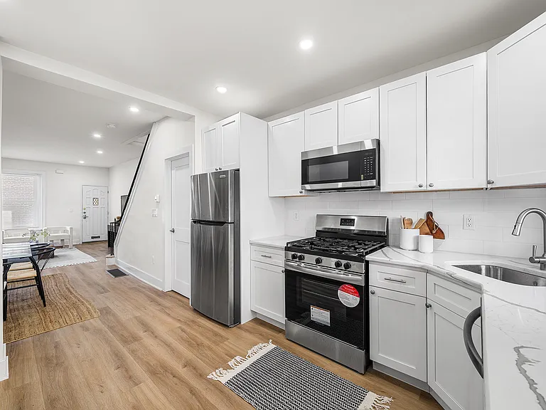 2148 S Garnet St — Photo 9