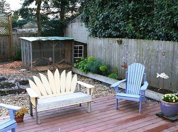 Large Deck for Entertaining